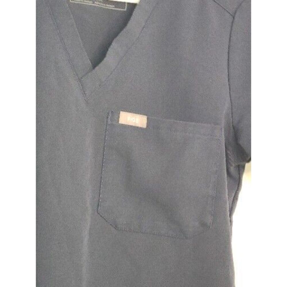 FIGS Technical Collection Scrub Top Gray Women's Size XXS